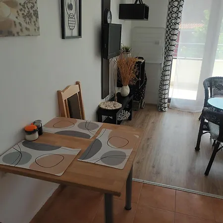 Relaks W Marina Cape 88 Apartament *